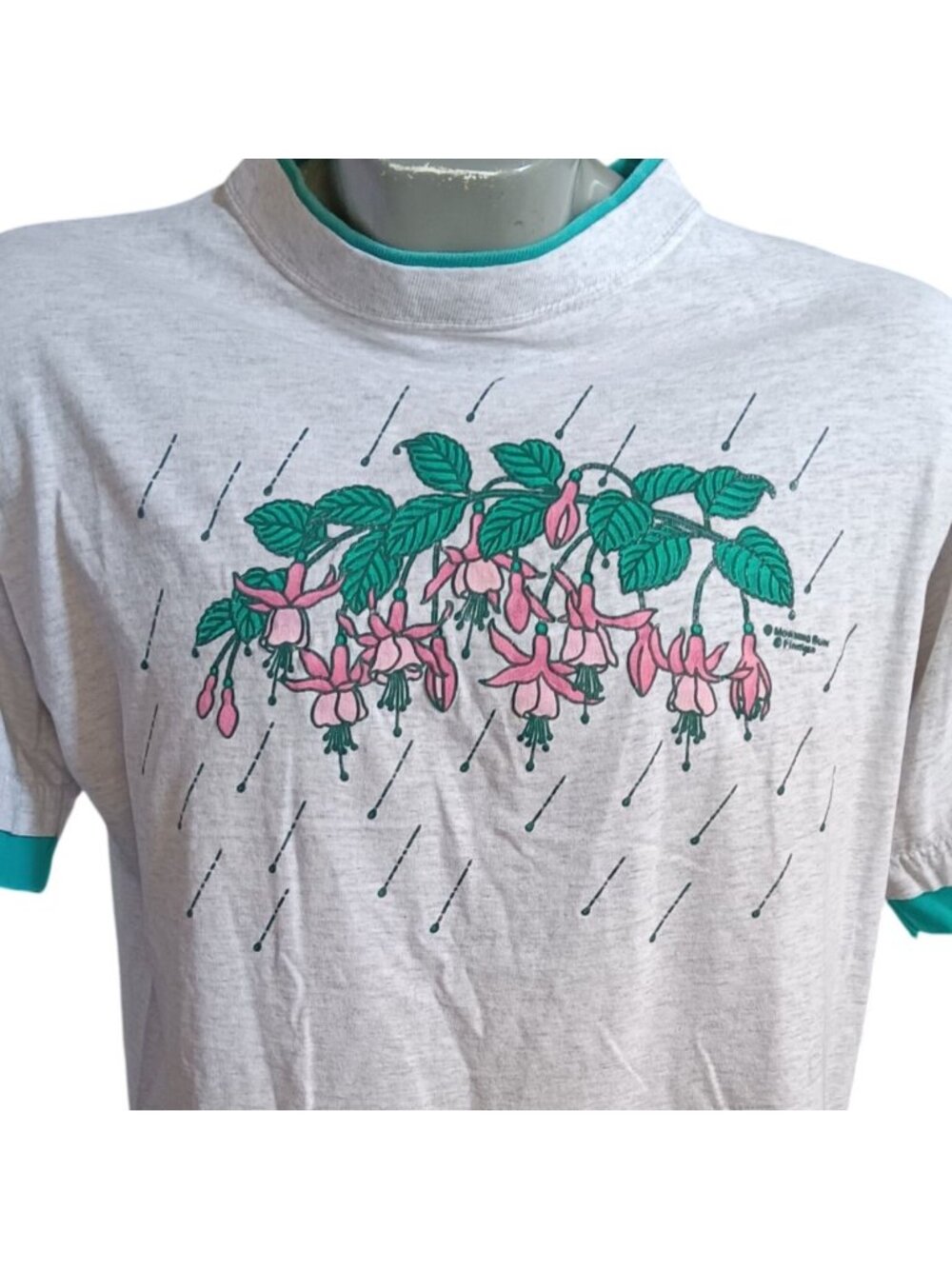 Fuchsia Flower Medium Vintage T-shirt Single Stitch Morning Sun 1980's Heather